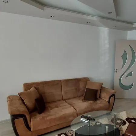 Apartman д и в 2 - D & V 2 Szandanszki