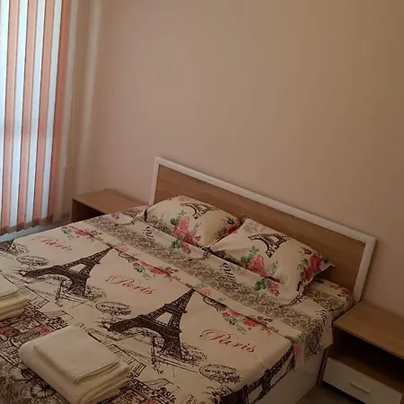 Apartman д и в 2 - D & V 2 Szandanszki