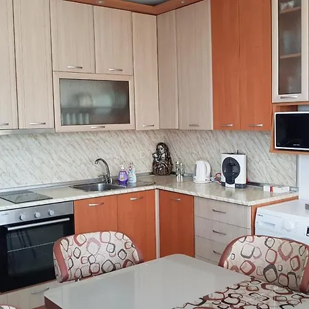 Apartman д и в 2 - D & V 2 Szandanszki