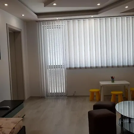 Apartman д и в 2 - D & V 2