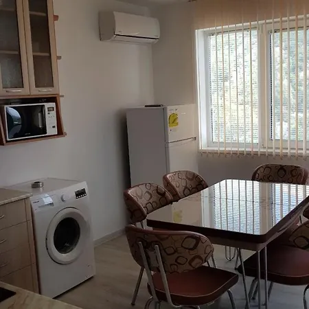 д и в 2 - D & V 2 Szandanszki