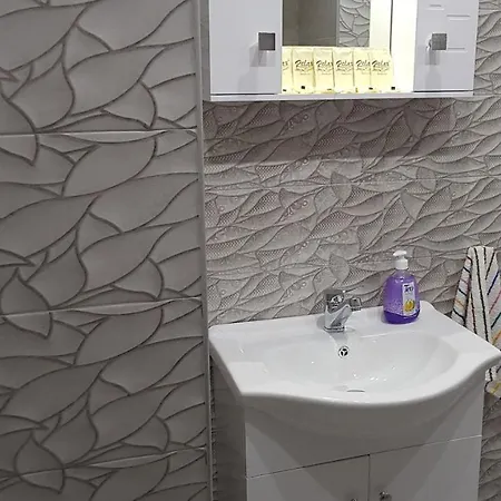 д и в 2 - D & V 2 Apartman *