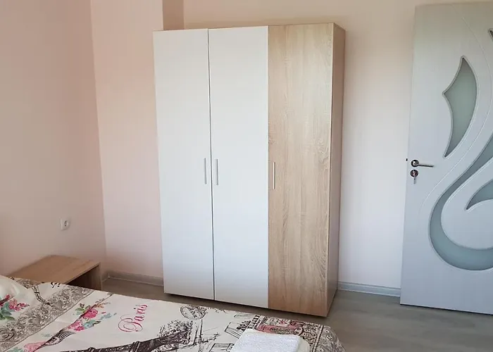 д и в 2 - D&v 2 * Sandanski