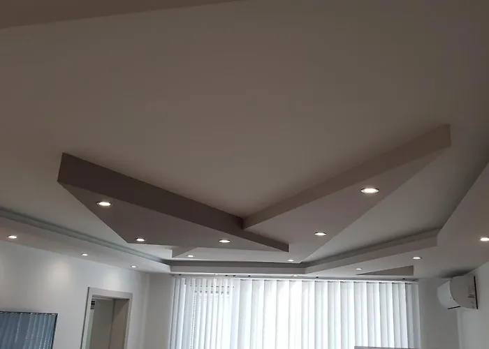 д и в 2 - D&v 2 Sandanski